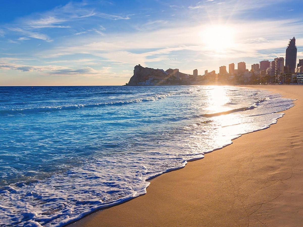 See The Sea Miramar Apartment - 150M To The Beach เบนิดอร์ม ภายนอก รูปภาพ